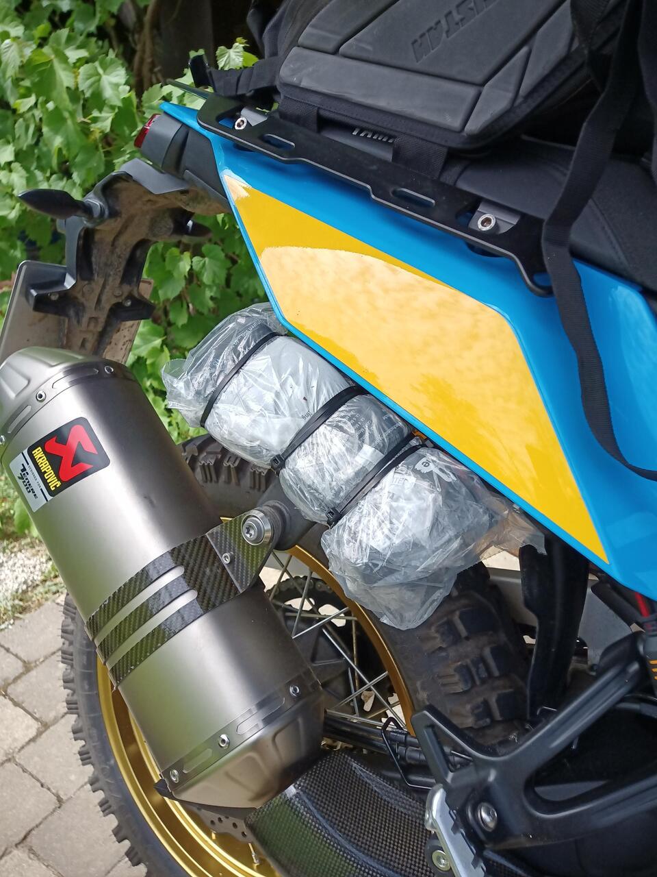 21" Ersatzschlauch ist dabei