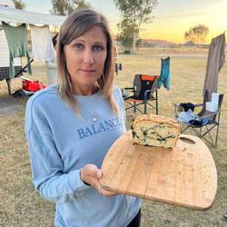 Spinch, cheese and garlic beer bread