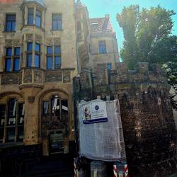 La plus vieille tour des vestiges romains