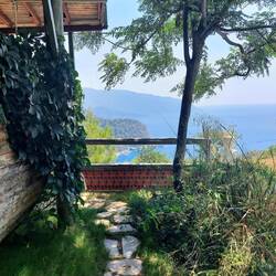 Der Weg zu unserem Bungalow...