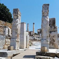 Gate of Hercules, God of strength