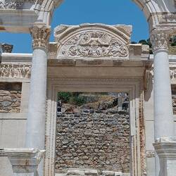 The gate of Herackles that divides the upper & lower cities.