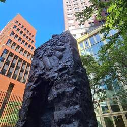 Art contemporain. Bronze