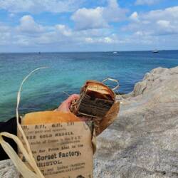 und erstmal hinsetzen, das Blau in uns aufnehmen und das Sandwich genießen.