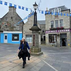 Town Center Contains Thermometer & Barometer