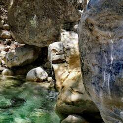 A water source on the trail trough Samaria Gorge / Crete - what a treasure 🤗🤗🤗!
