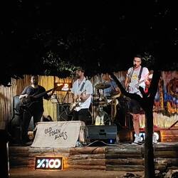 Anstrengender Strandtag bei Live Musik ausklingen lassen 👌😆