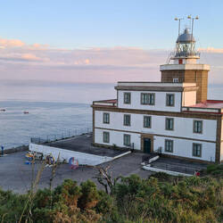 ... der markante Leuchtturm am "Ende der Welt" ...