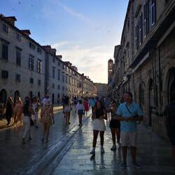 1000ende Menschen 😅