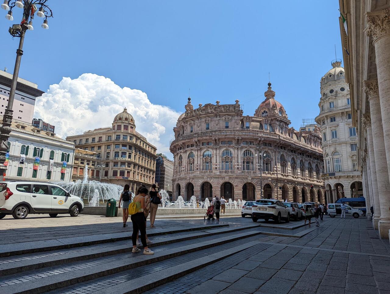 Piazza De Ferrari