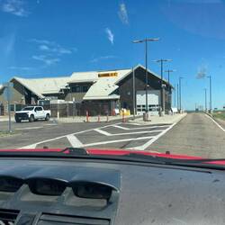 USA border crossing offices