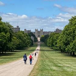 "The long walk" ... we gave up, and only went half way so didnt get the full view of the castle
