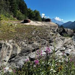 Bunker - die Grenze zu Italien ist nicht weit