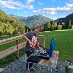 Typischer Kritscher Mann