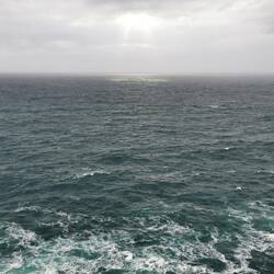 Die Sonne kämpft sich durch