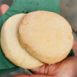 Richtig gutes Shortbread und leckeren Kaffee gab's im SunBean Coffehouse