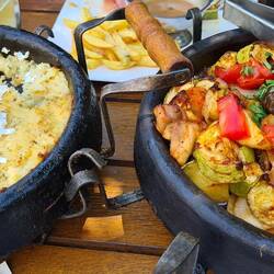 Patatnik, potato pie, and claypot chicken
