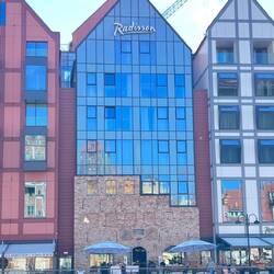 New Raddison Blu Sits Atop Remnants of Medieval Warehouse