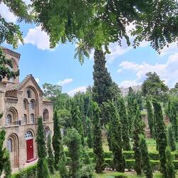Sunken church - Ottoman rule to be lower than mosques