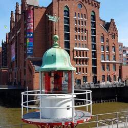 Maritimes Museum (im Hintergrund)