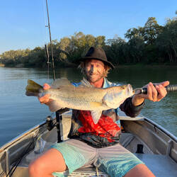 Yesssss, the barra is on!
