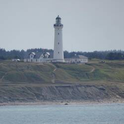 Hirtshals Fyr vom Wasser aus