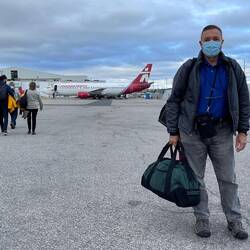 Walking to our aircraft ... a B737-400.