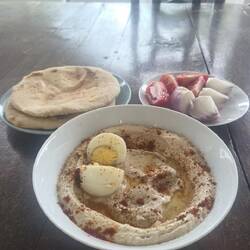 חומוס שאמאלה