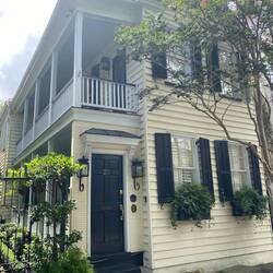 A typical Charleston house with entrance to the patio