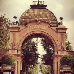 Eingang zum Tivoli