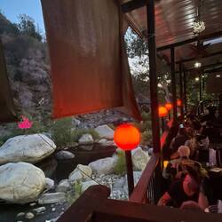 Unser romantic restaurant am river.