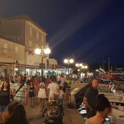 Turis soweit das Auge reicht