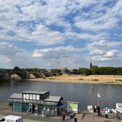 Sehr wenig Wasser in der Elbe!