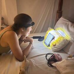 Lifehack: Low-Budget Variante, wenn man sich kein Kindle mit Licht leisten kann 10/10