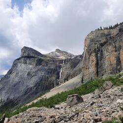 Waterfalls auf dem Weg zum Yoho Lake