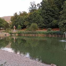 Hinter unserem Stellplatz ist der Stadtrainsee