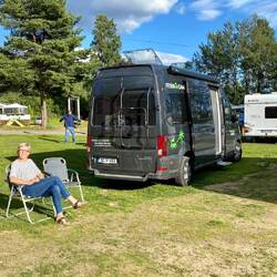 Nach 2 Wochen haben wir endlich mal die Stühle rausgeholt