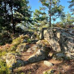 ...das. Die Klippen von Nävekvarn