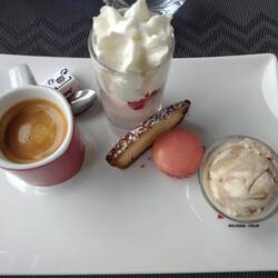 "Café gourmand "