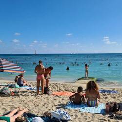 Waikiki Beach