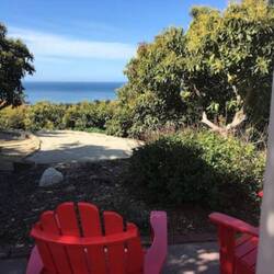 Blick von unserem Kaffeeplatz am Haus