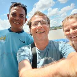 Azman, Martin und Becky