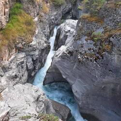 Maligne Canyon