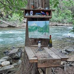Mitten im Wald, nimm ein Bier/ gib ein Bier