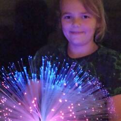 Henry war ganz begeistert von Gabis Lampe 💡