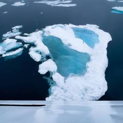 Sea ice en route to Arctic Canada — Baffin Bay, Greenland.