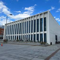 Bibliothek