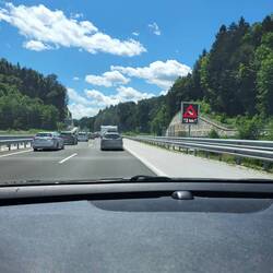 Stau kurz vor der Grenze nach Kroatien