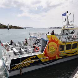 Bateau bus