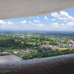 Aussicht aus dem Auge der weißen Guan Yin Statue
